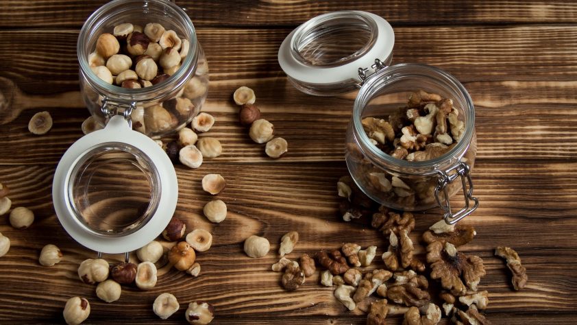 Ядки, сушени плодове и подправки | Nuts Delivery